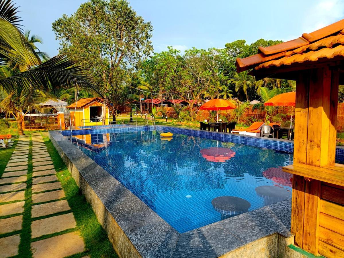 Coco Teros Resort Mandrem Exterior photo