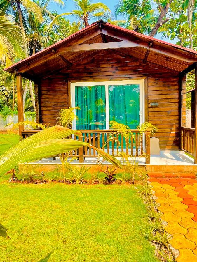 Coco Teros Resort Mandrem Exterior photo