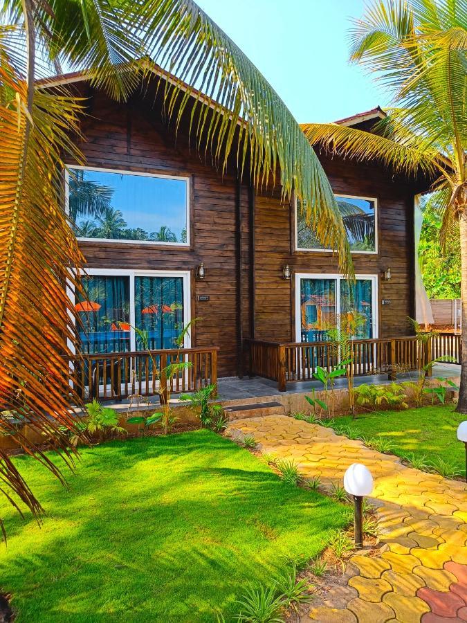 Coco Teros Resort Mandrem Exterior photo