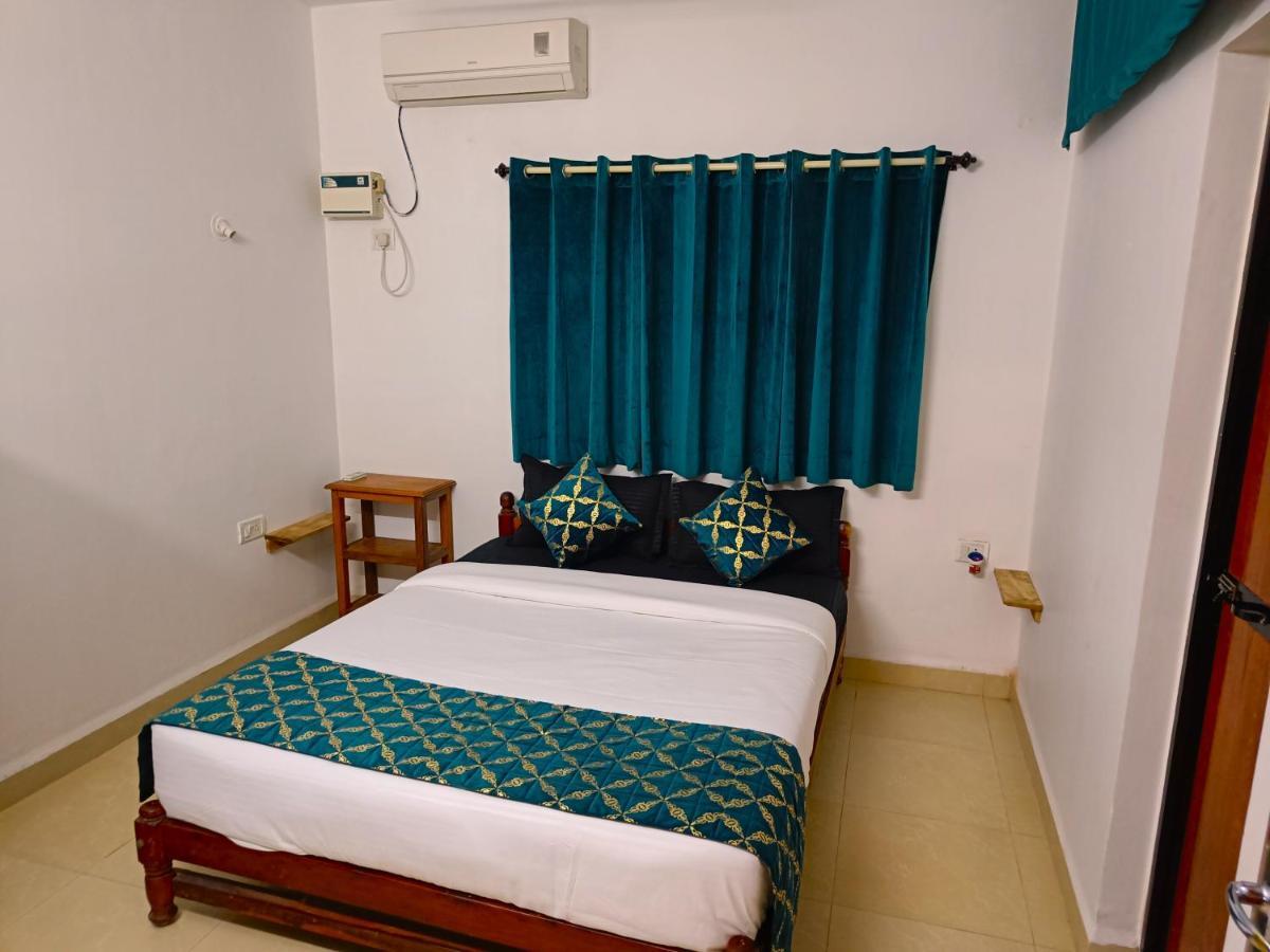 Coco Teros Resort Mandrem Exterior photo